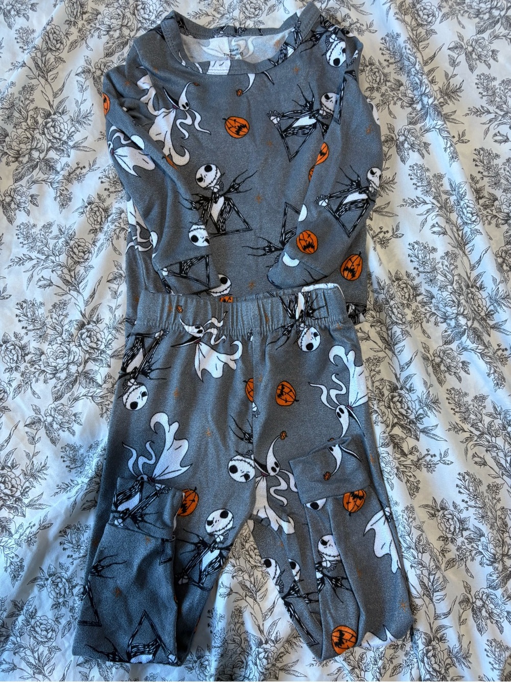 Gray Jack Skellington Halloween Pajama Set with Ghosts